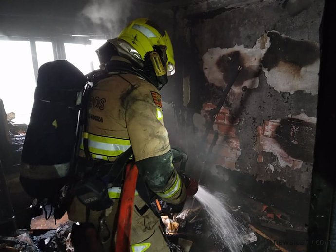 Zwei Personen wurden aufgrund eines Brandes in einem Haus in der Turco-Straße in Saragossa evakuiert